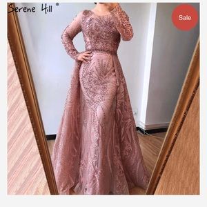 Worn once size 16 Serene Hill Pink Long Mermaid With Train
